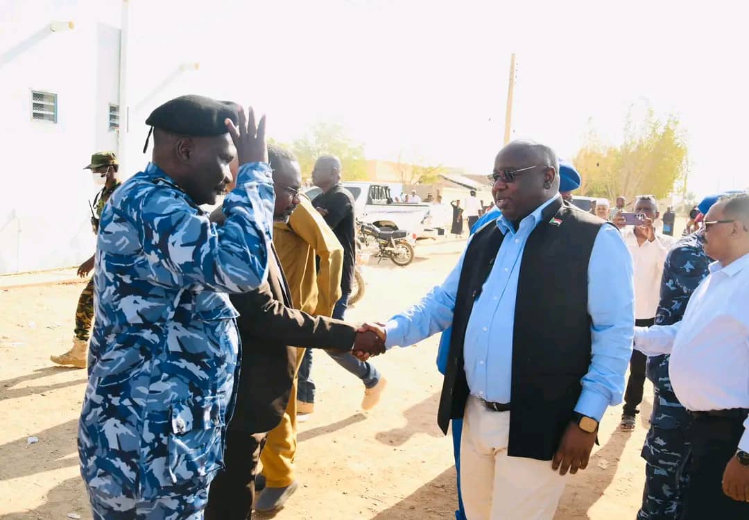 أنهى زيارة امتدت لأيام في الشمالية ونهر النيل.. «وزير المعادن».. مواساة ...